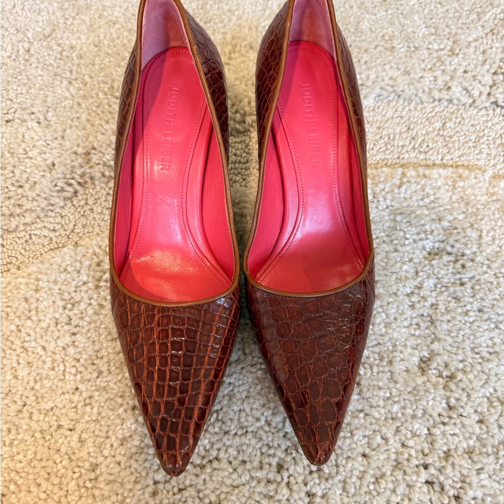 Authentic Judith Leiber Brown Crocodile Pumps